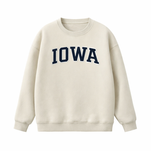 Iowa Crewneck Sweatshirt in Cream / Navy