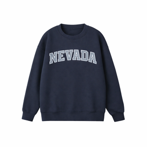 Nevada Crewneck Sweatshirt in Navy / Light Gray